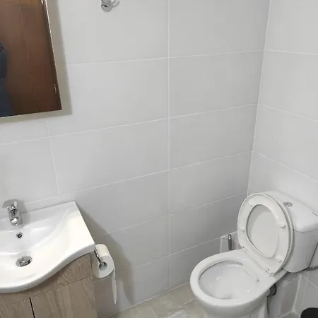 Pensionat Panos Hause 4*