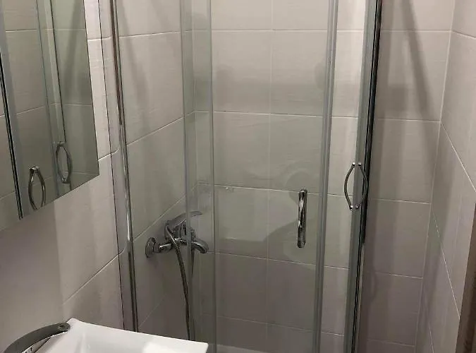 Guest house Panos Hause 4*