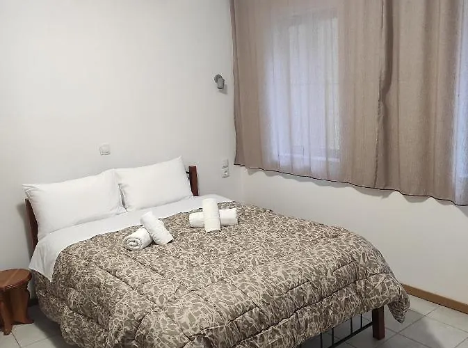 Panos Hause Kasztráki